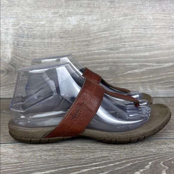 Teva Shoes - Teva Keelie  Brown Leather Womens Sz 7.5 Thong Slip On T-Strap Flip Flop Sandals